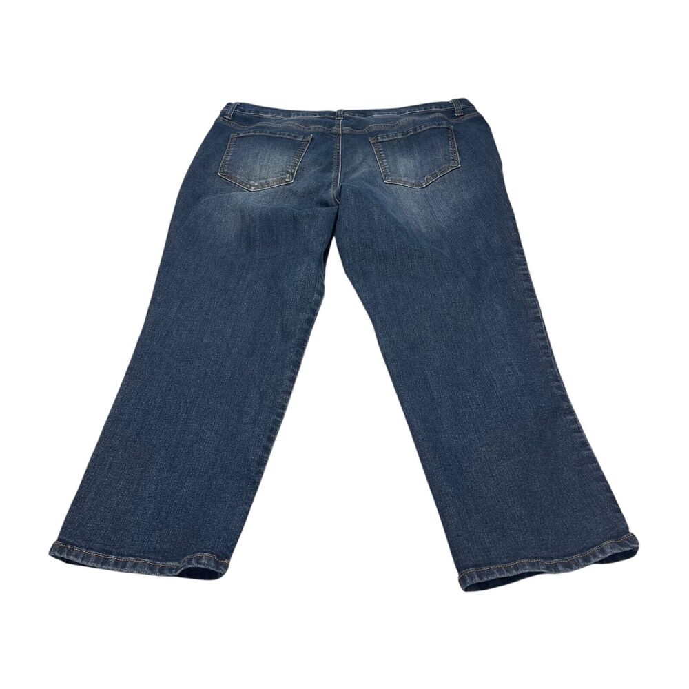 Gloria Vanderbilt Amanda Jeans Women's 18 Blue Denim Wide leg 5-Pocket Zip Fly - Picture 2 of 8
